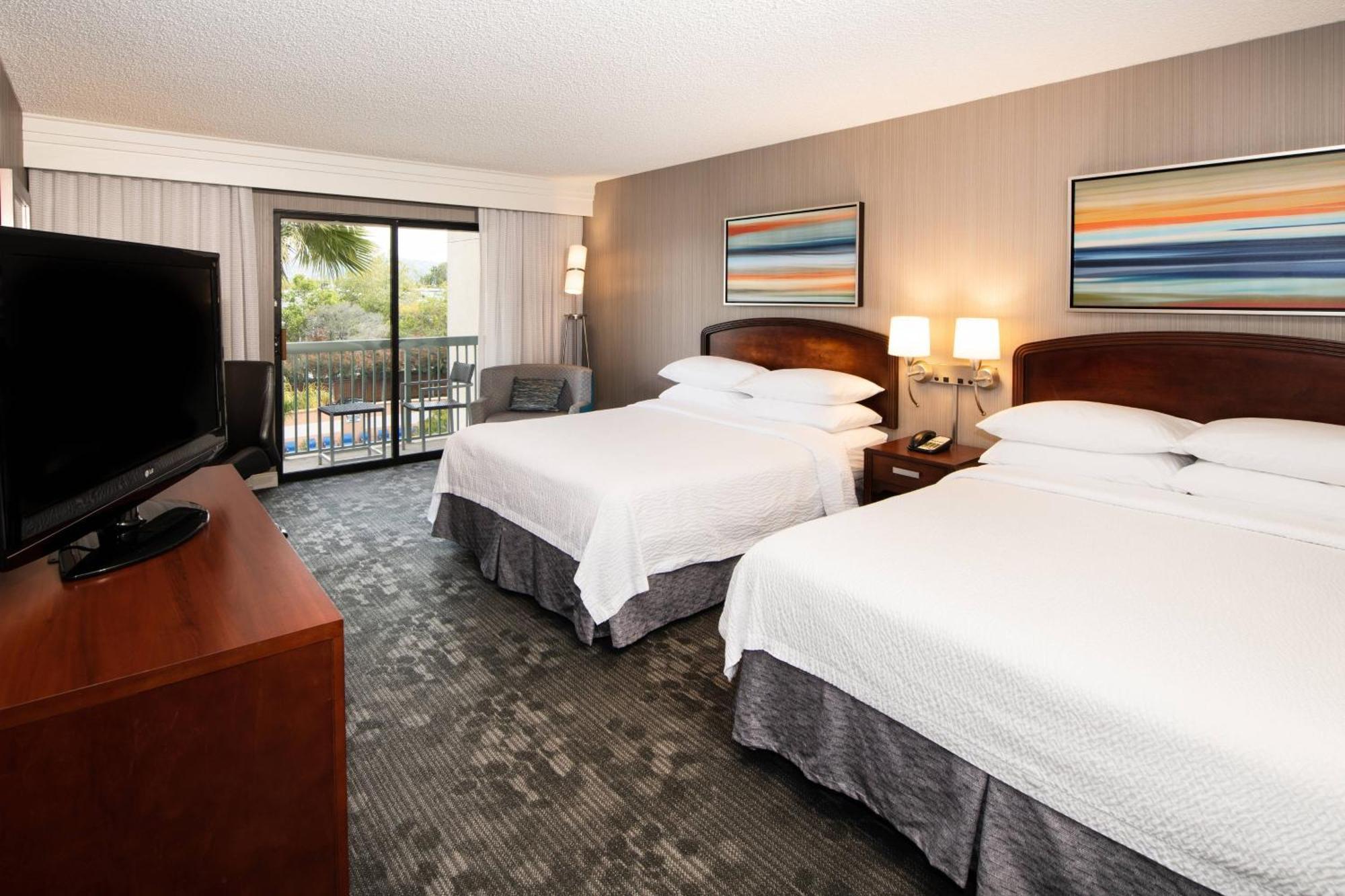 Hotel Courtyard By Marriott Oakland Airport Esterno foto